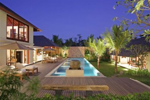 Bali Villa outside